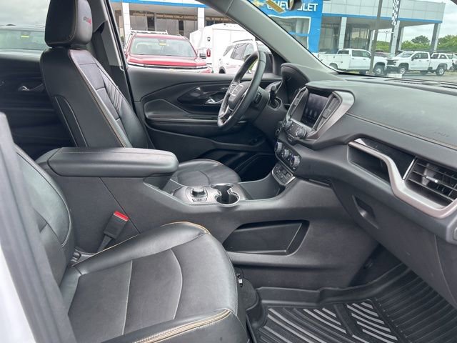 Used 2023 GMC Terrain AT4 AWD/4WD image 34