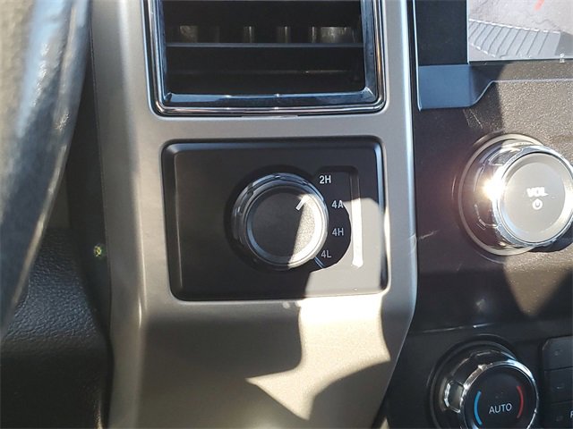 Used 2019 Ford F150 Lariat image 21