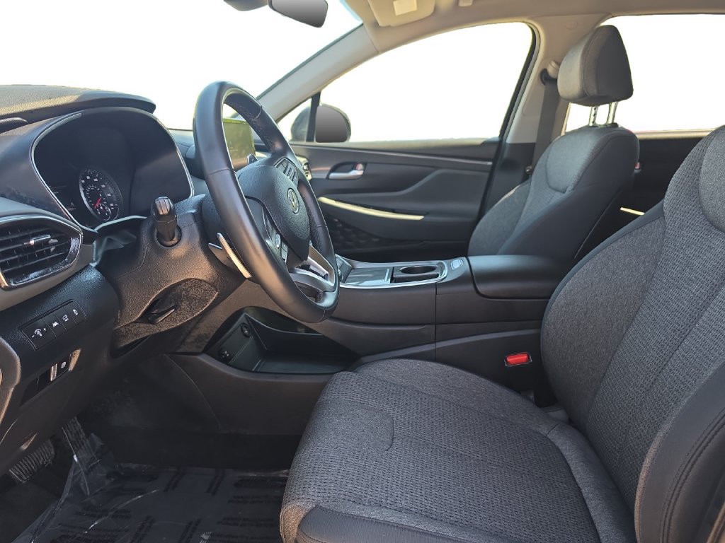 Used 2023 Hyundai Santa Fe SEL FWD image 9