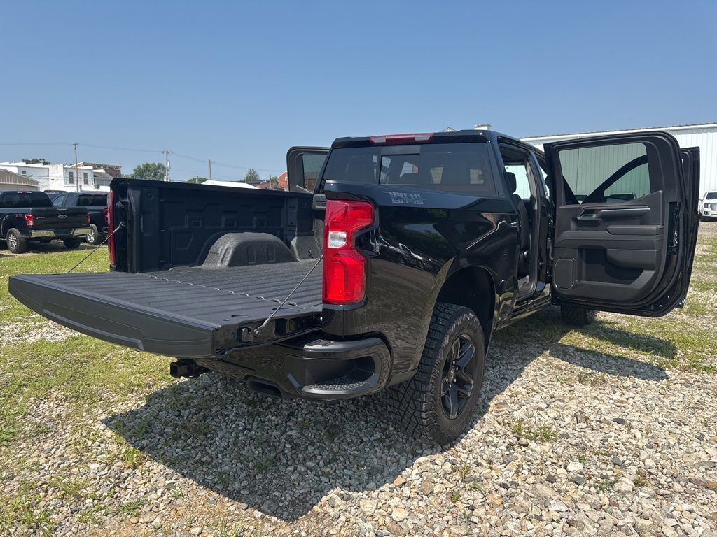 Used 2025 Chevrolet Silverado 1500 LT Trail Boss w/ LT Trail Boss Premium Package image 44