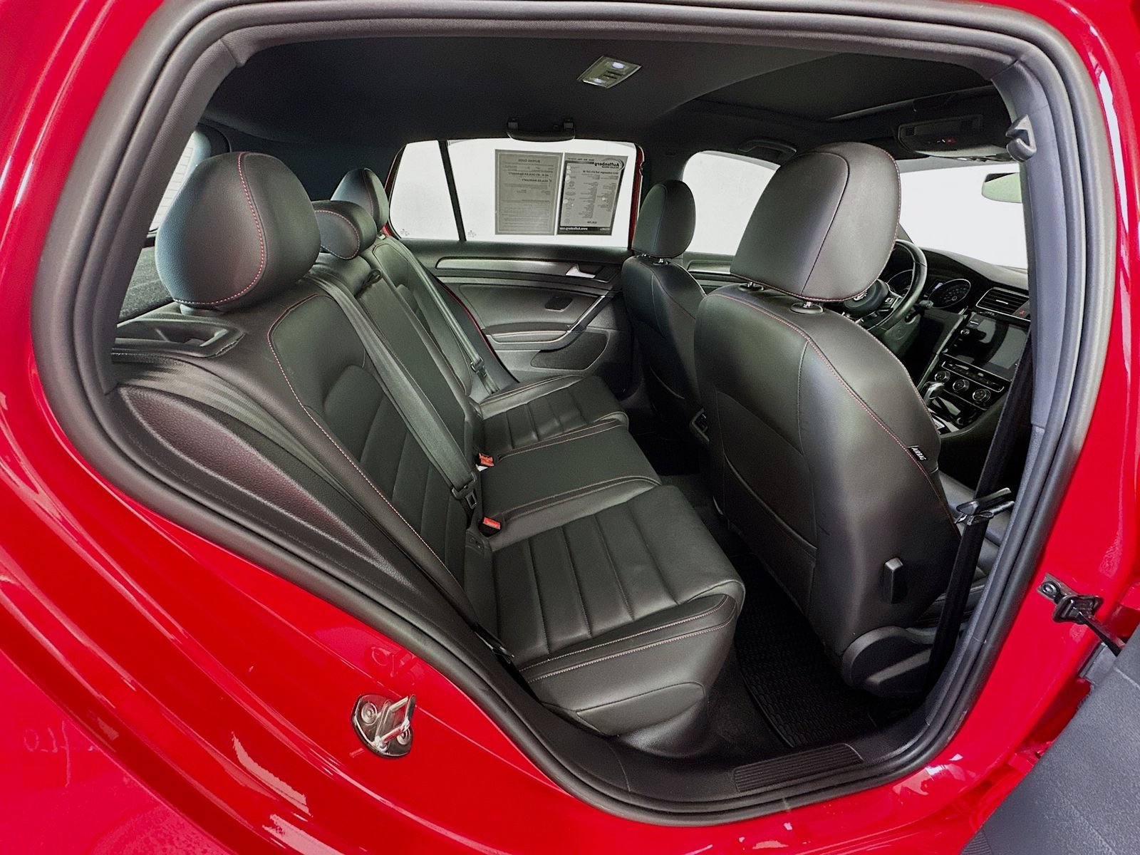 Used 2021 Volkswagen GTI SE FWD image 31