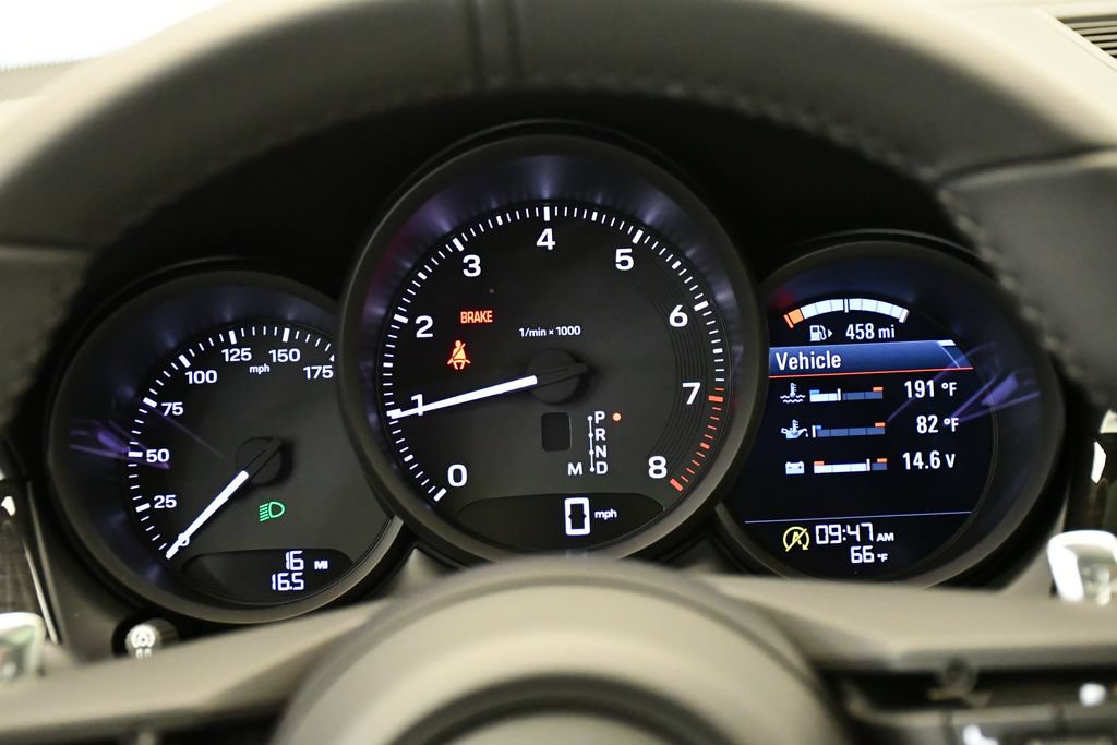 Certified 2026 Porsche Macan Turbo AWD/4WD image 30