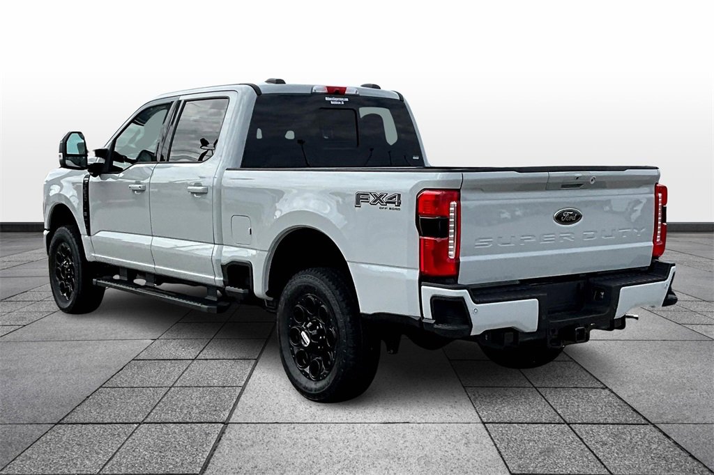 New 2026 Ford F250 Lariat w/ Black Appearance Package image 3