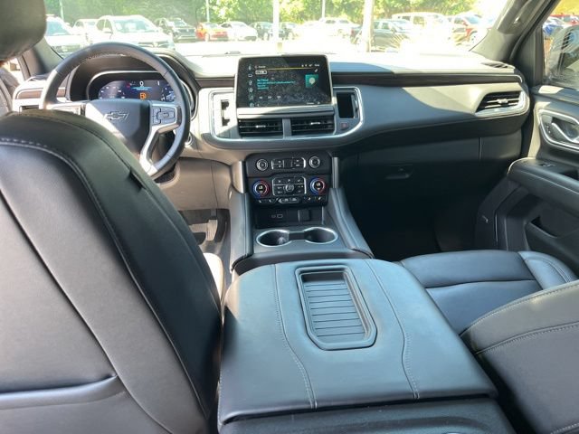 Used 2024 Chevrolet Tahoe Z71 w/ Luxury Package AWD/4WD image 18