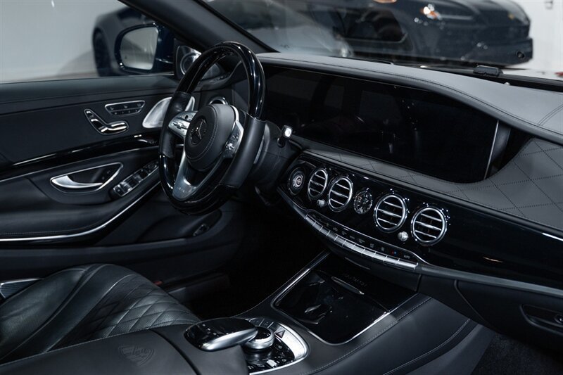 Used 2018 Mercedes-Benz Maybach S 560 4MATIC image 65