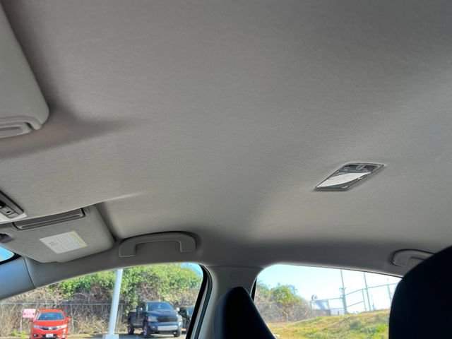 Used 2021 Nissan Versa SV FWD image 29