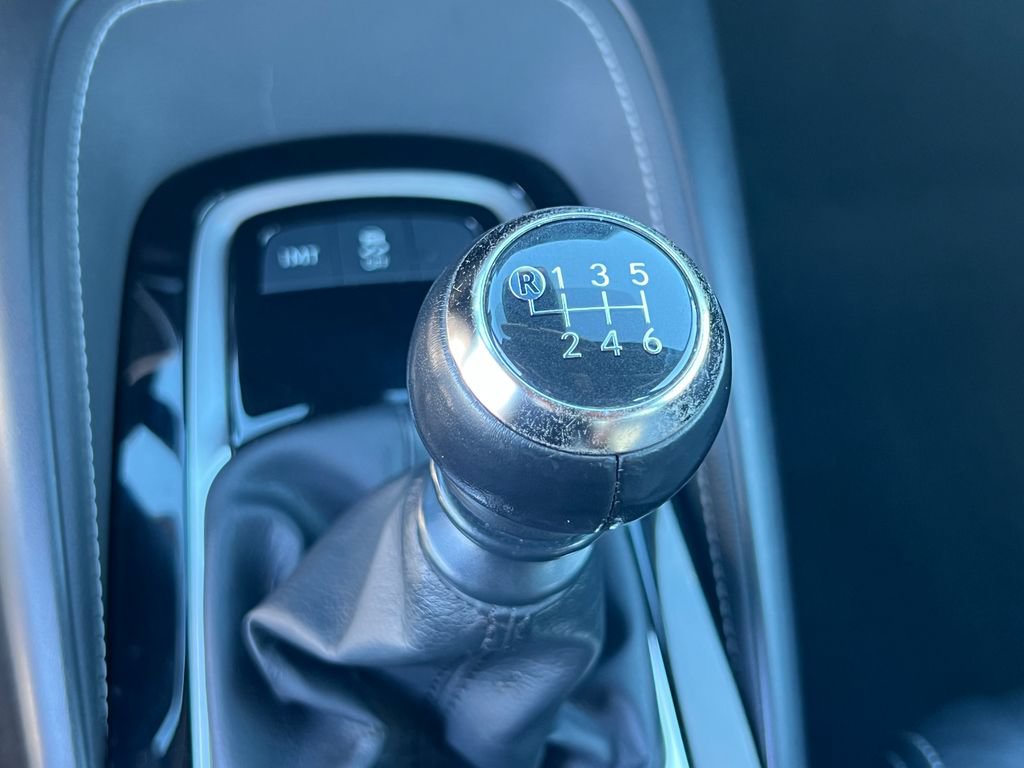 Used 2022 Toyota Corolla XSE FWD image 29