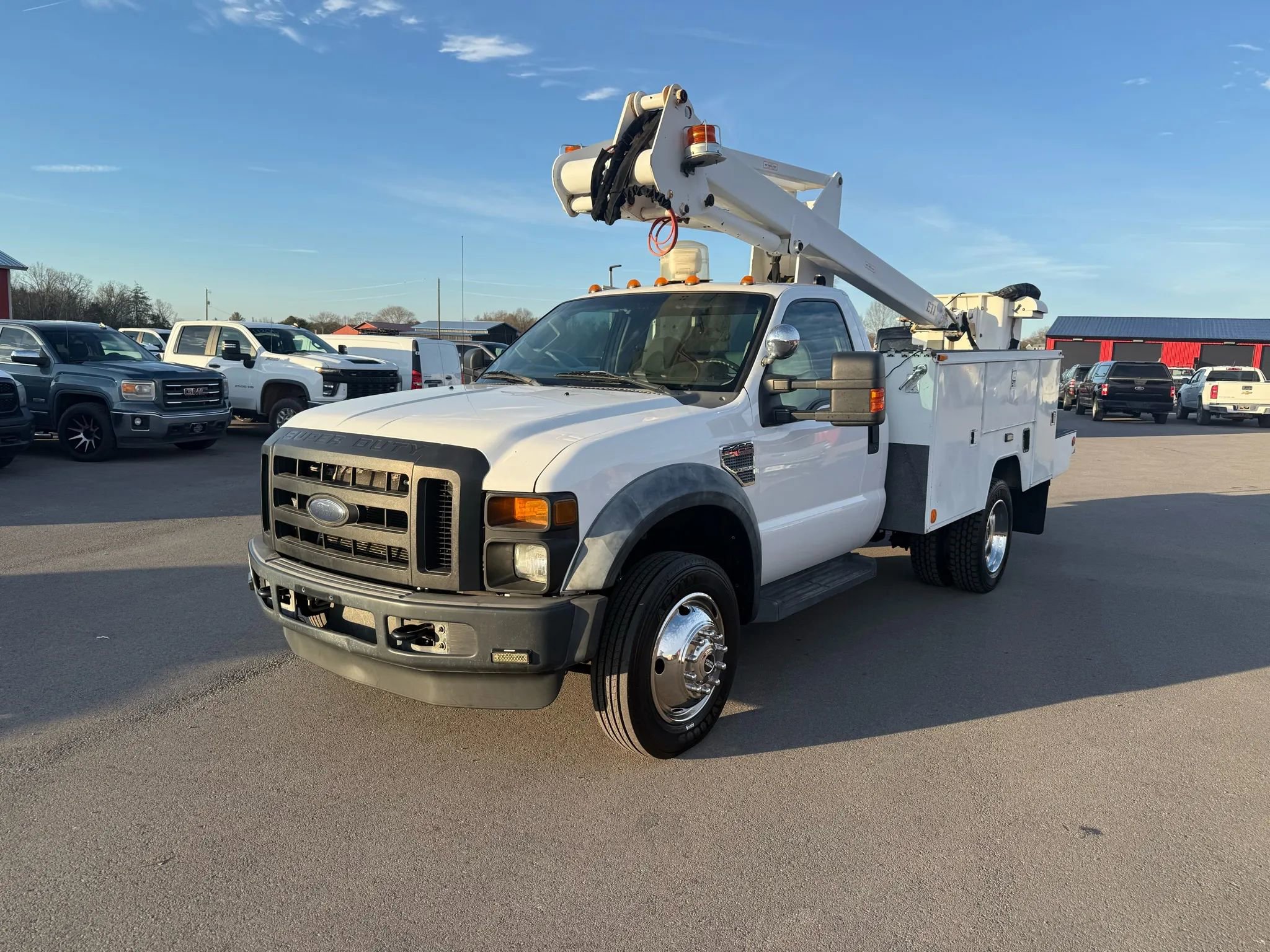 Used 2008 Ford F450 2WD Regular Cab Super Duty image 2