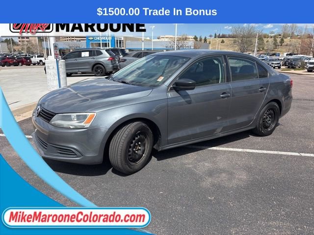 Used 2014 Volkswagen Jetta S image 3