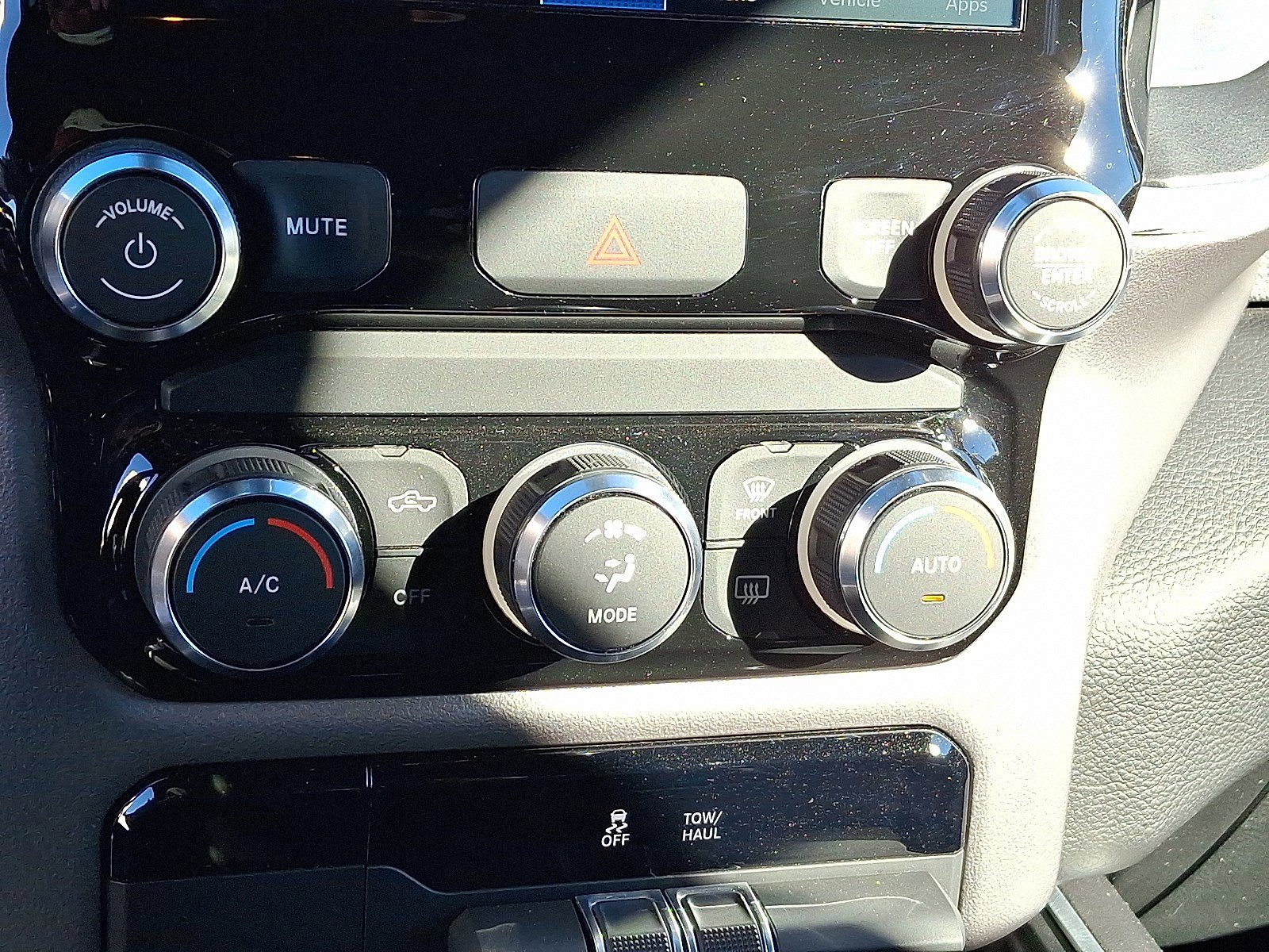 Used 2022 RAM 1500 Big Horn image 15