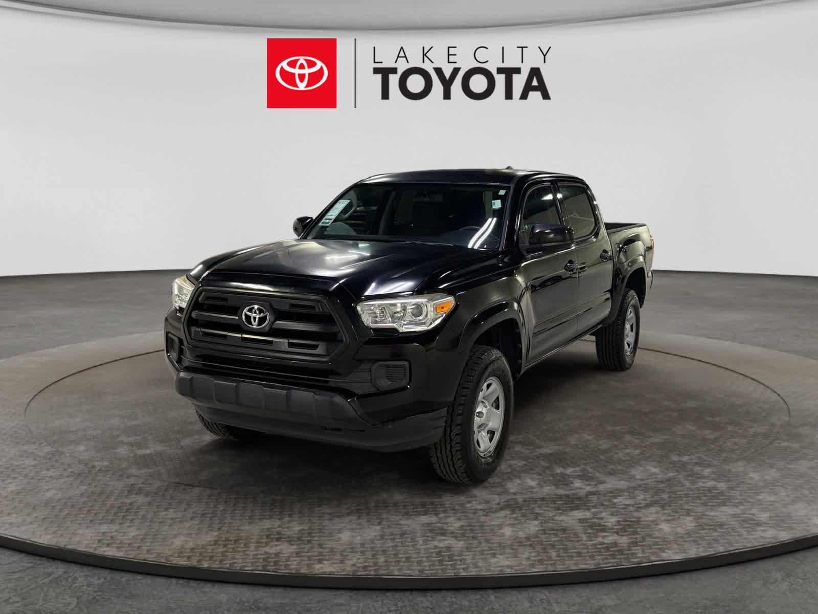 Used 2016 Toyota Tacoma SR