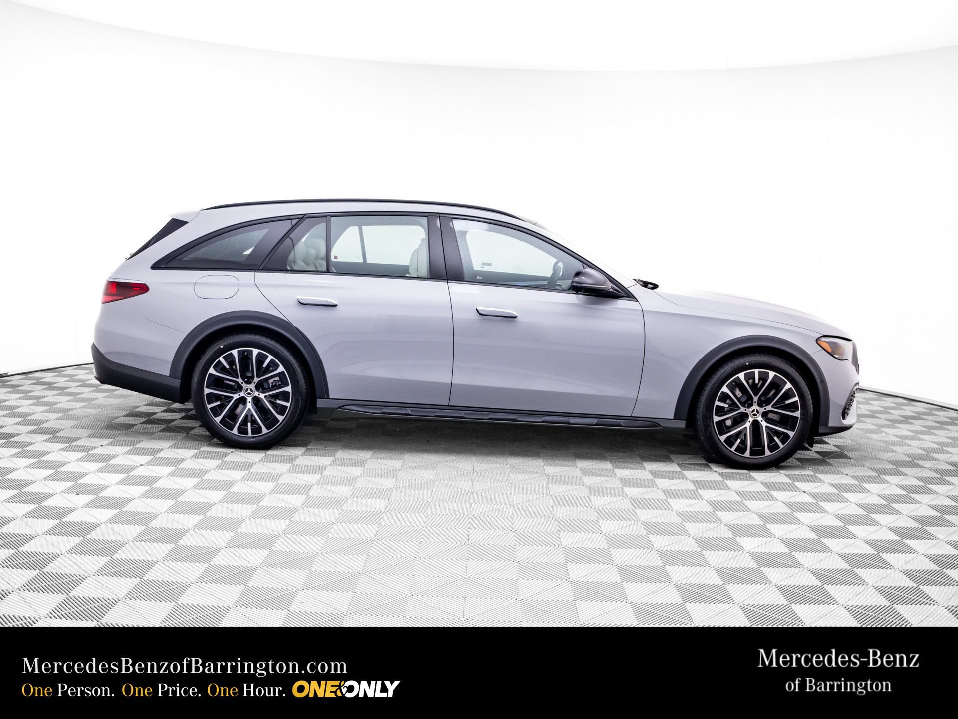 New 2026 Mercedes-Benz E 450 4MATIC All-Terrain Wagon image 7
