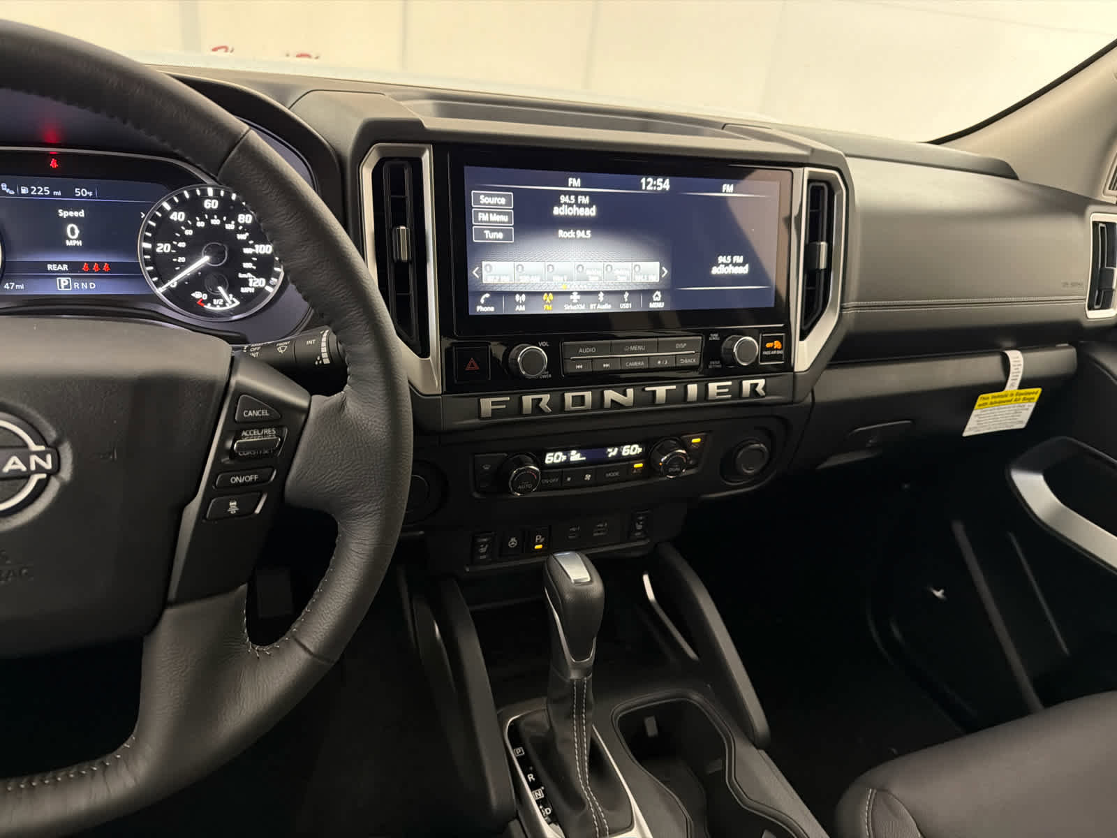 New 2025 Nissan Frontier SV w/ SV Convenience Package image 17