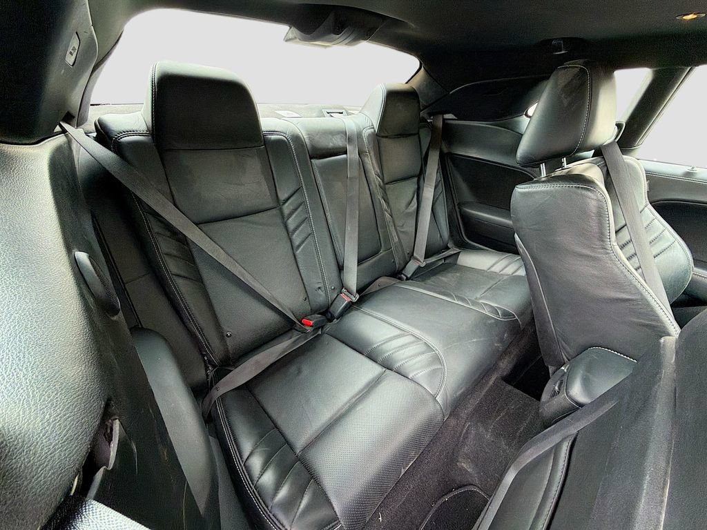 Used 2022 Dodge Challenger SRT Hellcat w/ Plus Package RWD image 27