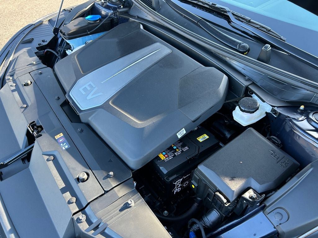 Used 2024 Kia EV6 Light RWD image 31