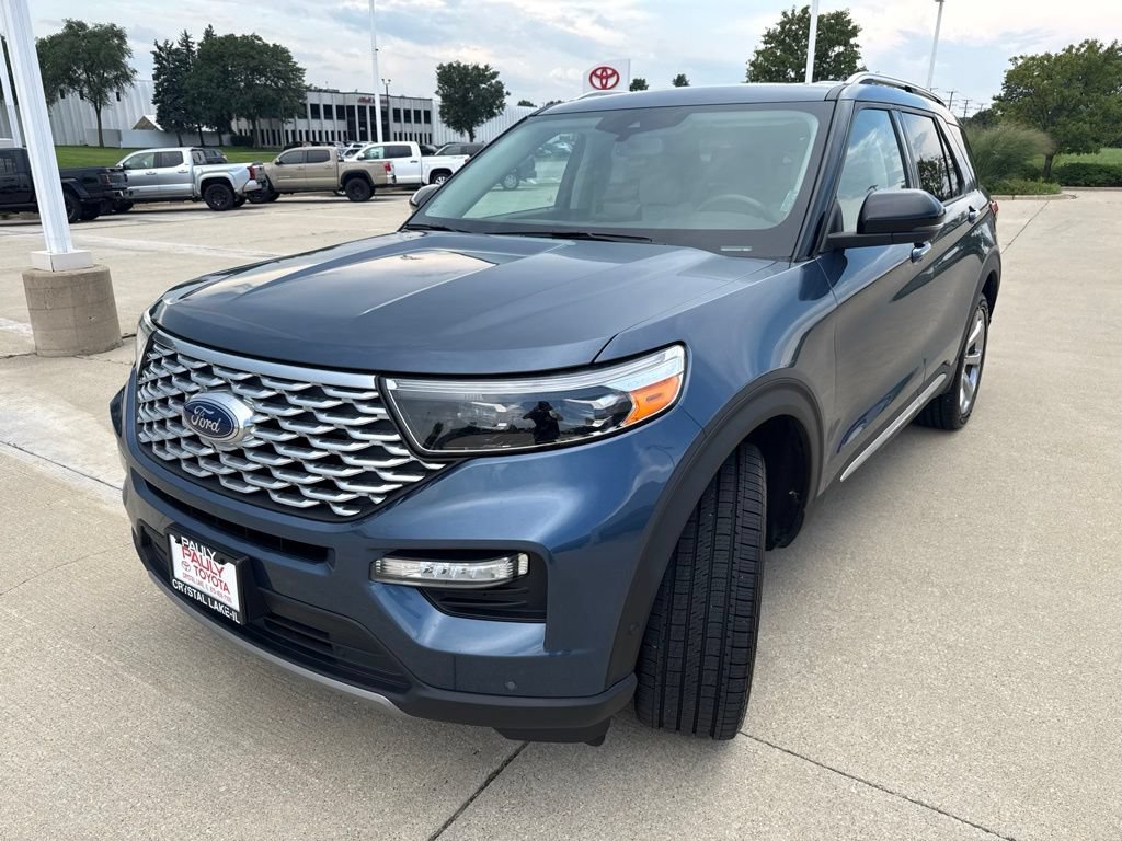 Used 2020 Ford Explorer Platinum w/ Premium Technology Package AWD/4WD image 6