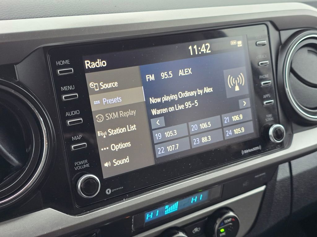 Used 2022 Toyota Tacoma SR5 image 31