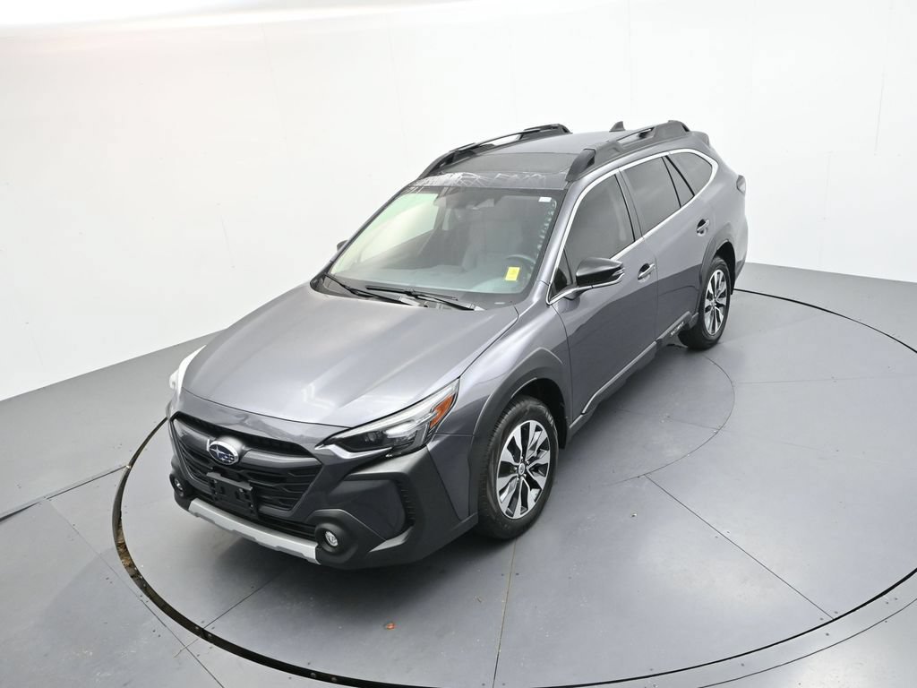 Used 2025 Subaru Outback Limited AWD/4WD image 27