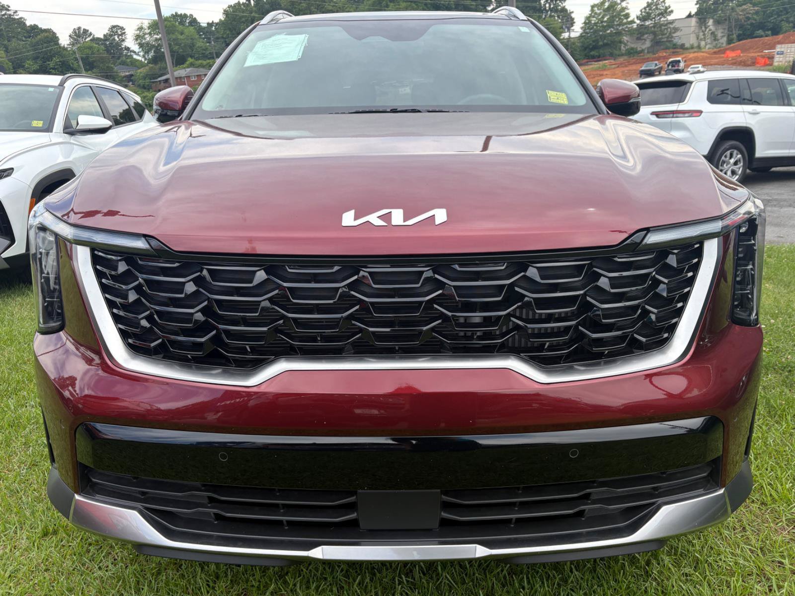 Used 2025 Kia Sorento EX w/ Panoramic Sunroof Package FWD image 6