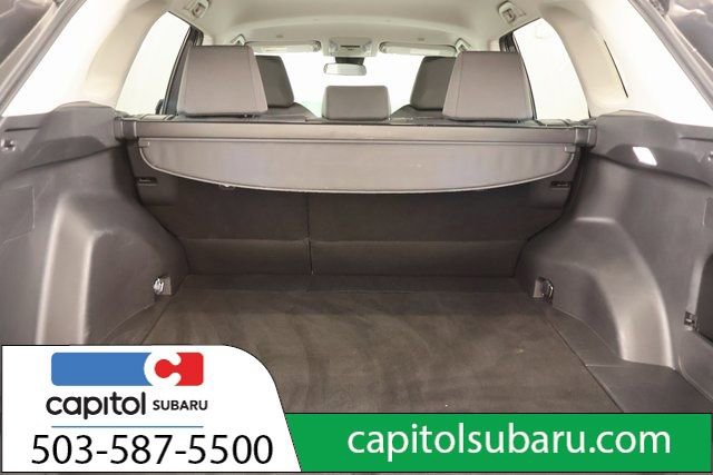 Used 2025 Toyota RAV4 XLE AWD/4WD image 26