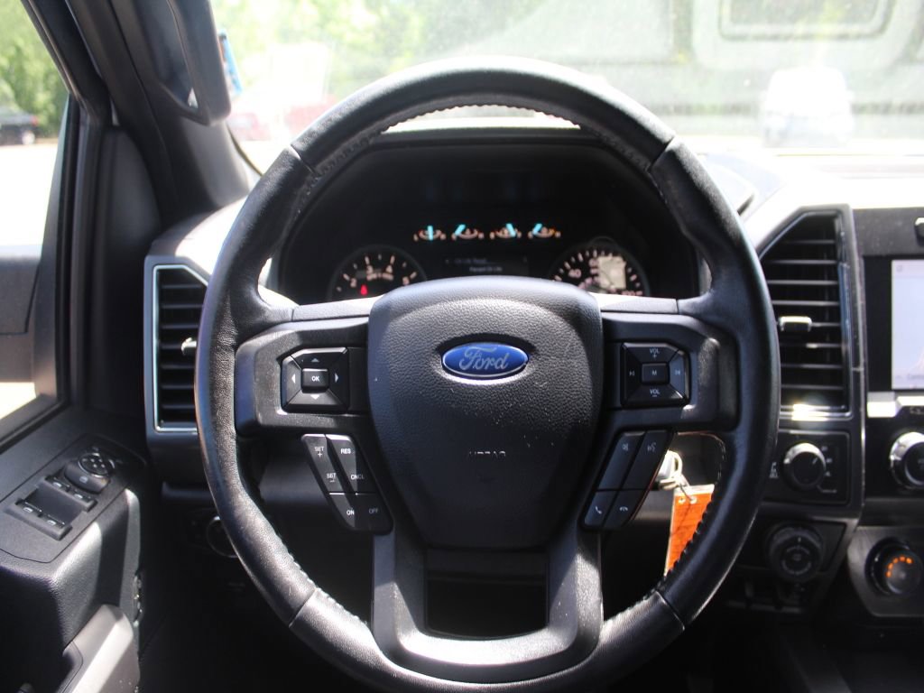 Used 2020 Ford F150 XLT w/ Equipment Group 302A Luxury AWD/4WD image 25