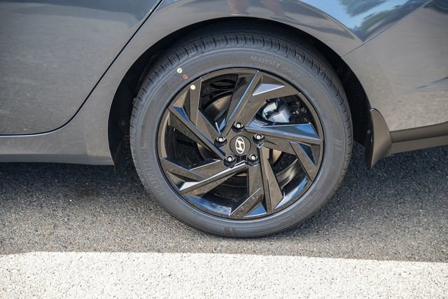 New 2026 Hyundai Elantra Sport FWD image 12