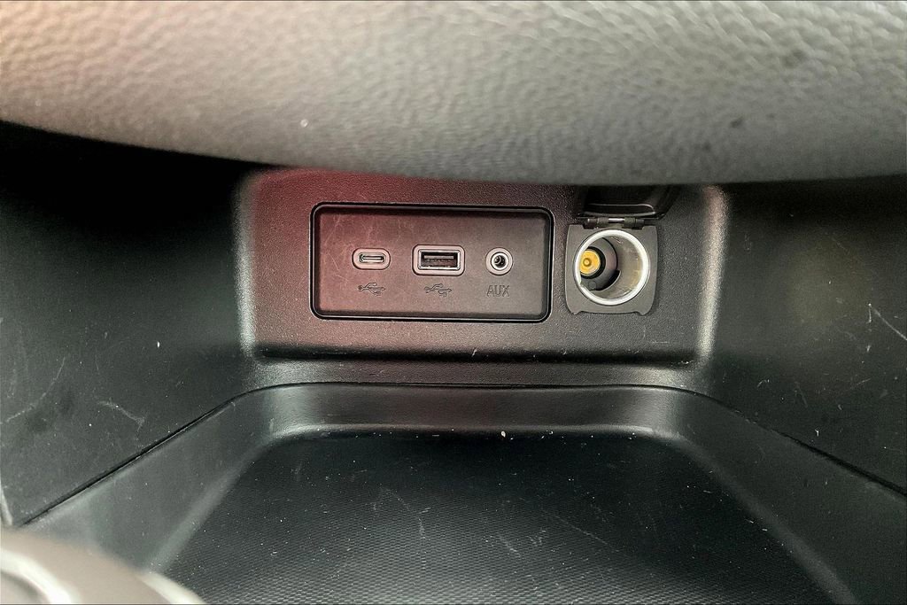 Used 2019 Chevrolet Equinox LT FWD image 26