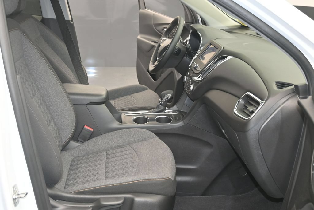 Certified 2024 Chevrolet Equinox LT AWD/4WD image 11
