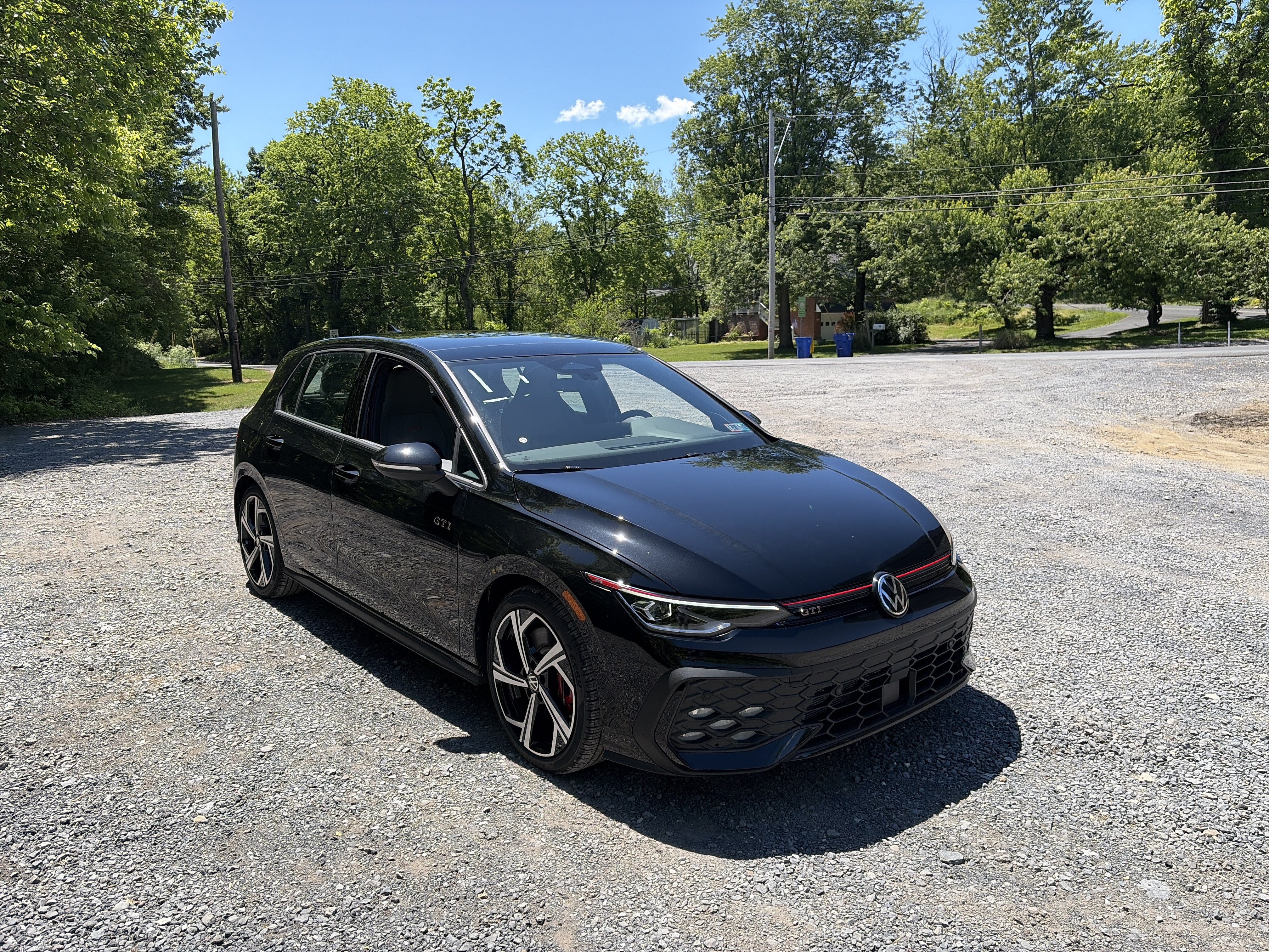 New 2026 Volkswagen GTI SE FWD image 3