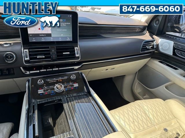 Used 2021 Lincoln Navigator Black Label image 23