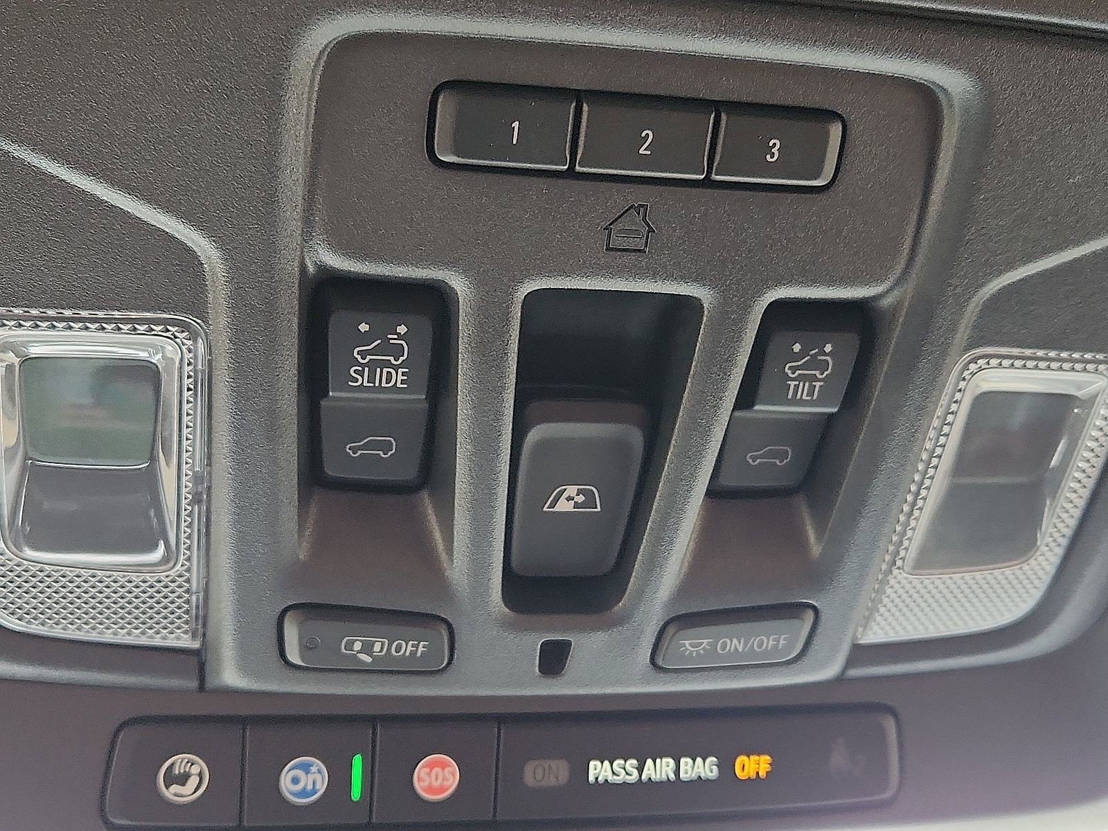 Used 2025 GMC Sierra 2500 Denali Ultimate image 20