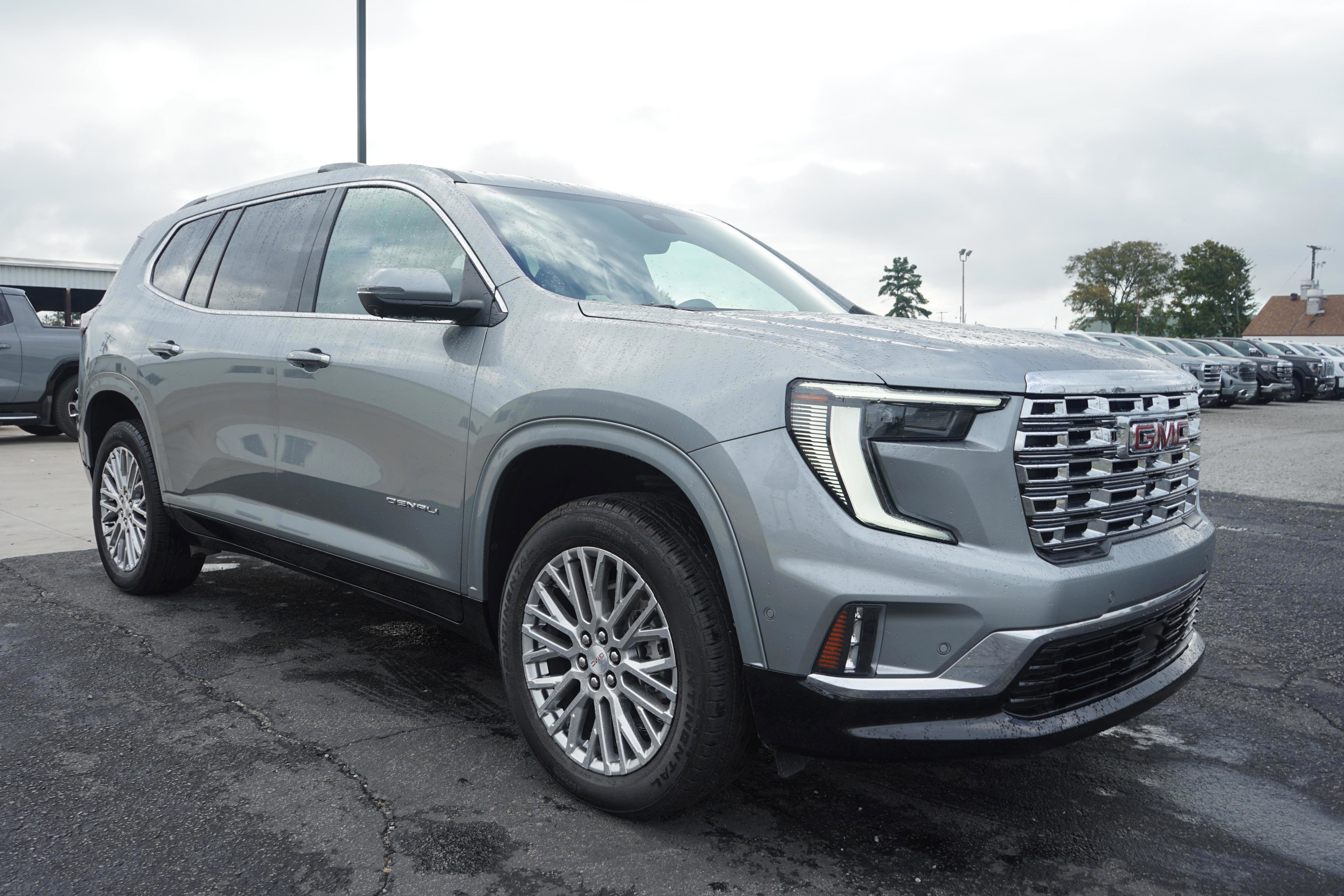 New 2025 GMC Acadia Denali w/ Super Cruise Package image 7