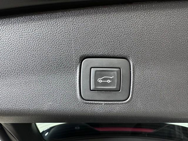Used 2024 Chevrolet TrailBlazer RS w/ Convenience Package AWD/4WD image 14