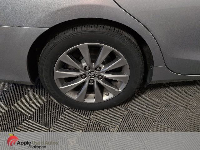 Used 2016 Toyota Camry XLE w/ Moonroof Package image 50