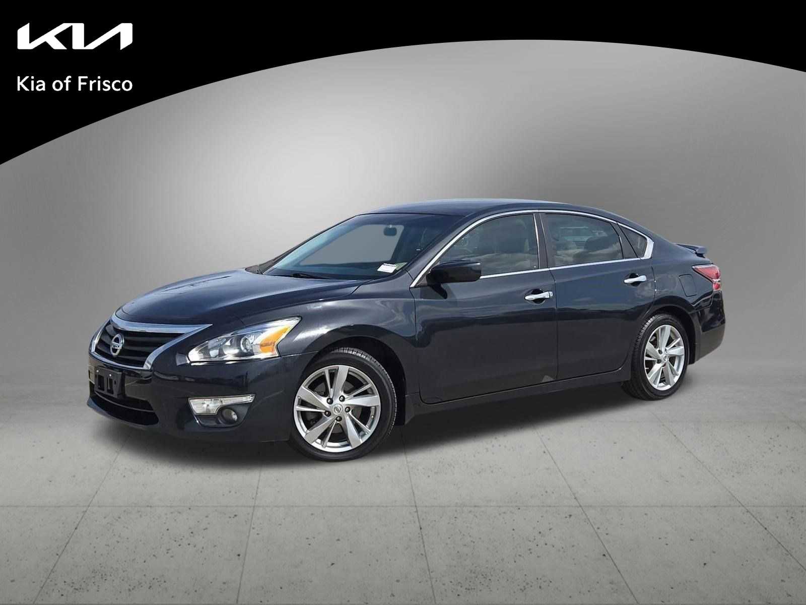 Used 2015 Nissan Altima 2.5 SV image 1