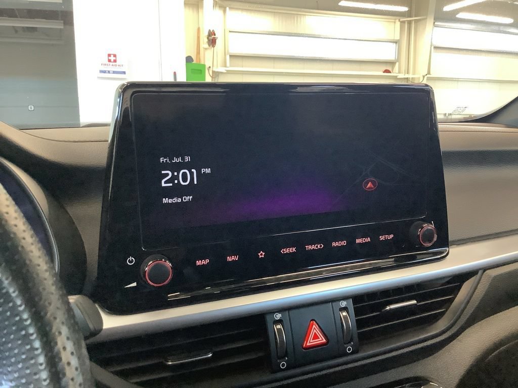 Certified 2023 Kia Forte GT-Line FWD image 9