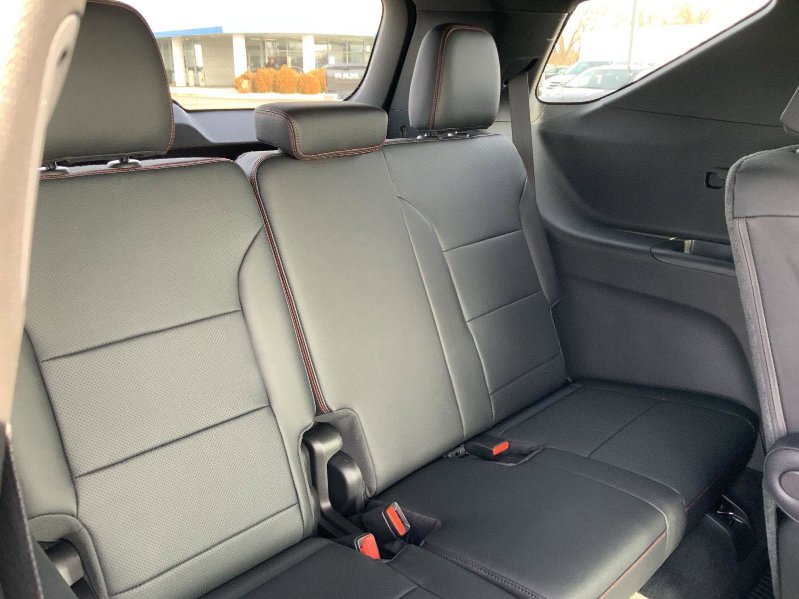 New 2026 Chevrolet Traverse RS w/ LPO, Floor Liner Package image 67
