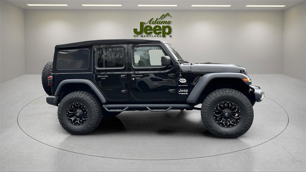 Used 2019 Jeep Wrangler Unlimited Sahara image 7