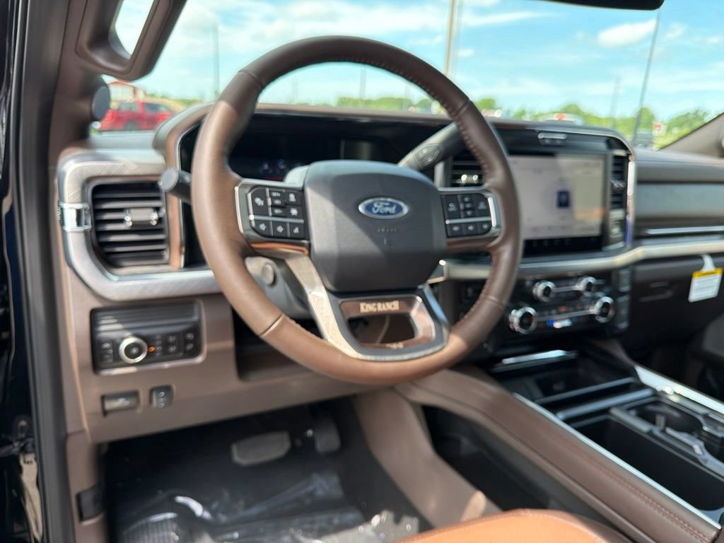 New 2026 Ford F350 King Ranch w/ Chrome Package AWD/4WD image 39