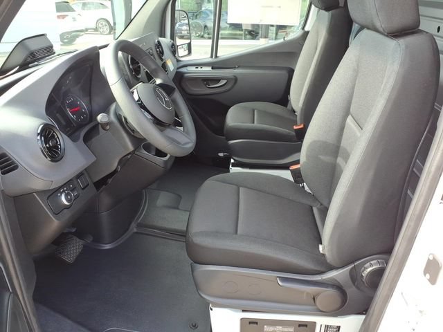 New 2026 Mercedes-Benz Sprinter 2500 image 16