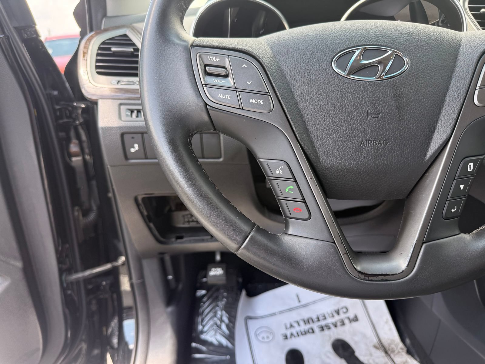Used 2017 Hyundai Santa Fe Sport FWD image 18