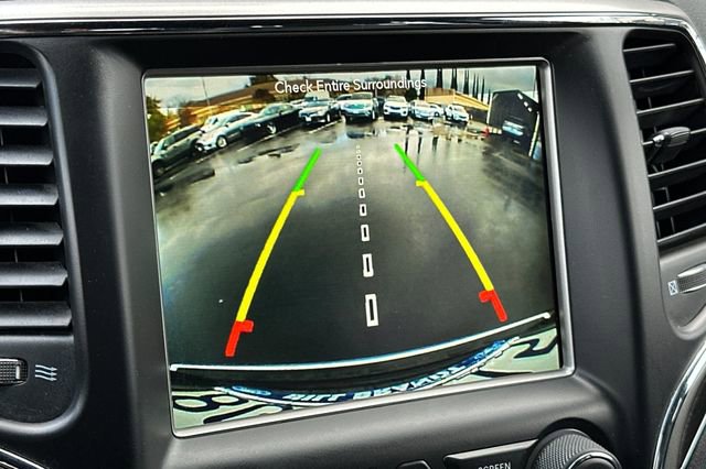 Used 2018 Jeep Grand Cherokee Limited image 18