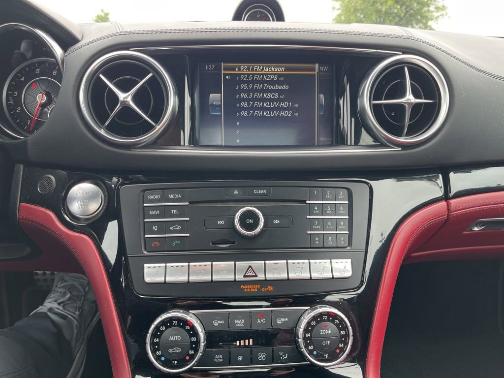 Used 2018 Mercedes-Benz SL 550 image 15