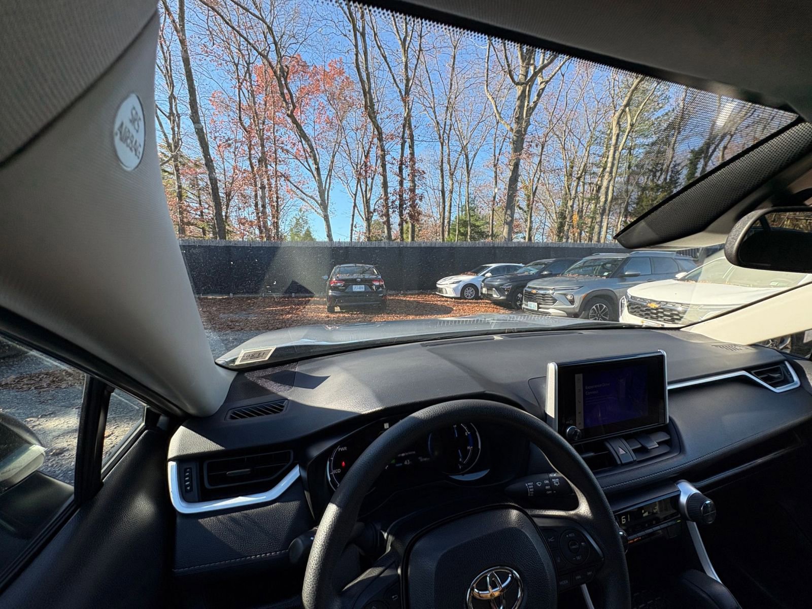 Used 2025 Toyota RAV4 LE image 30