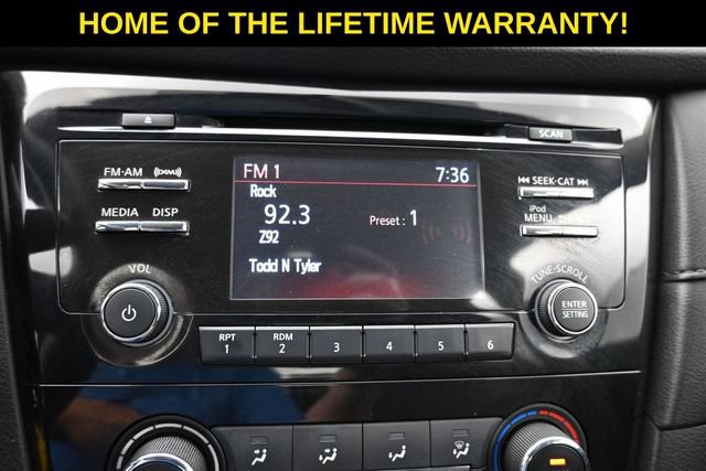 Used 2017 Nissan Rogue S AWD/4WD image 22