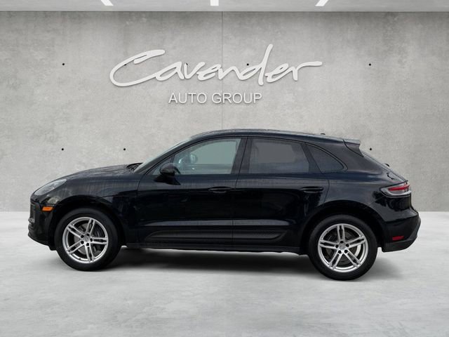 Used 2024 Porsche Macan AWD/4WD image 13