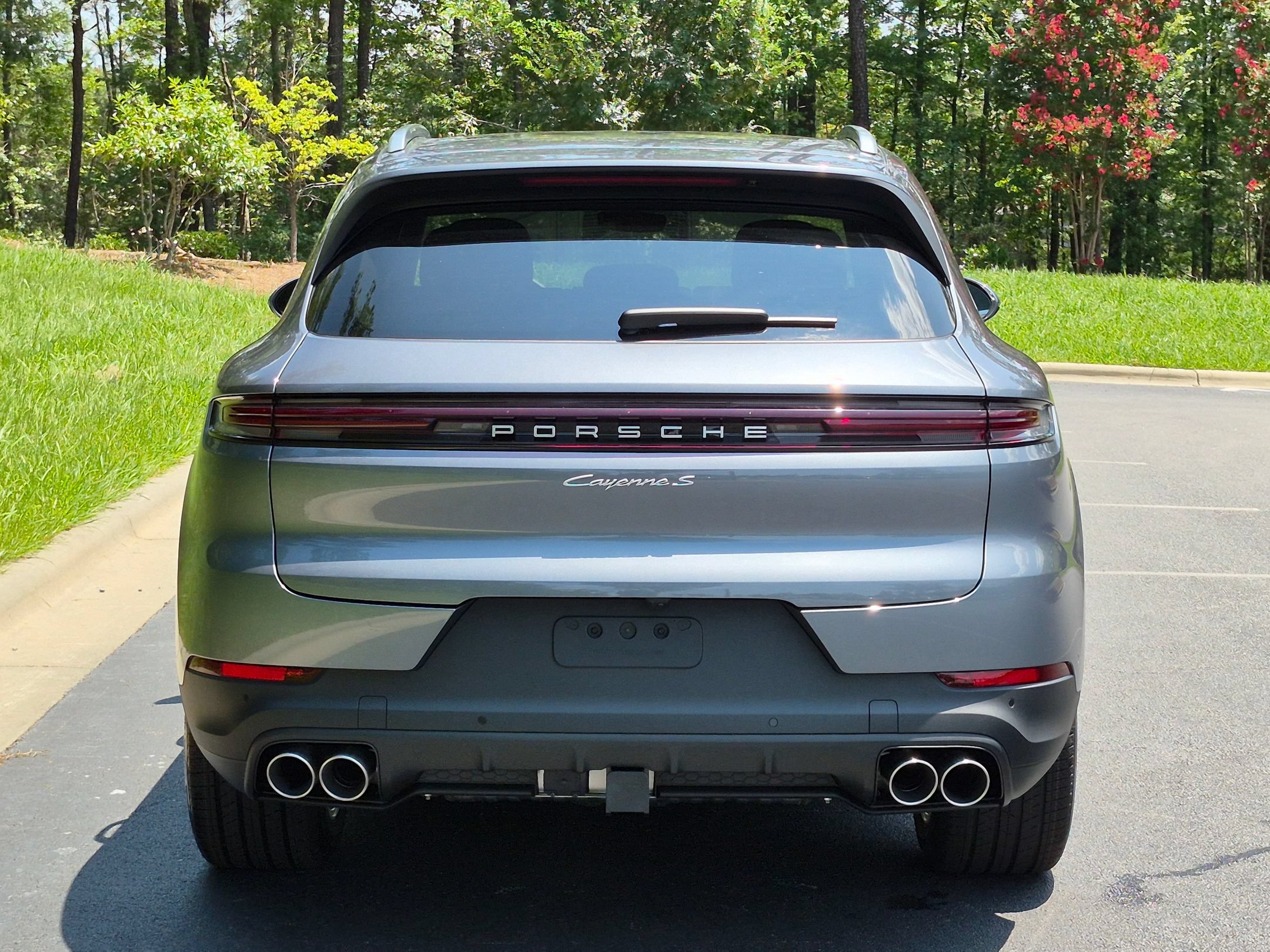 New 2026 Porsche Cayenne S AWD/4WD image 30