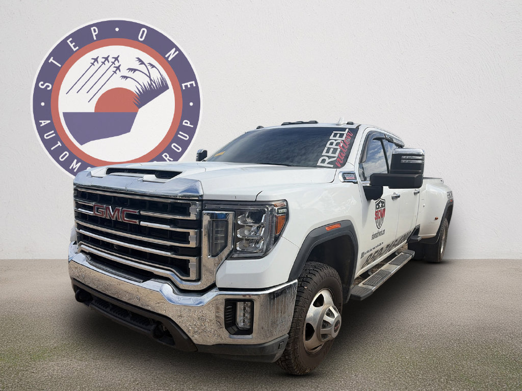 Used 2023 GMC Sierra 3500 SLT w/ SLT Premium Package AWD/4WD image 2