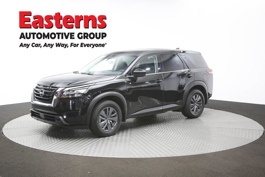 Used 2024 Nissan Pathfinder S AWD/4WD image 57