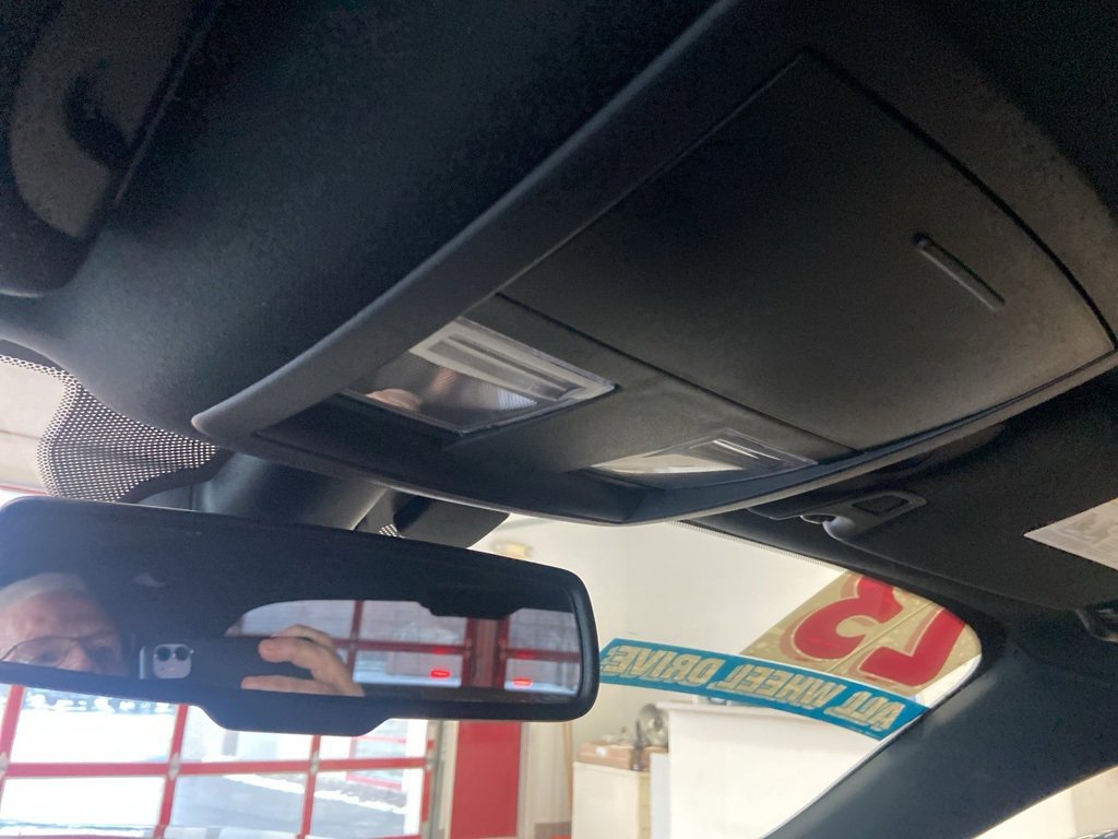 Certified 2023 Dodge Challenger SXT w/ Blacktop Package image 36